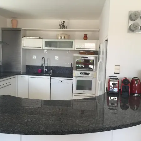 Holiday home Maison Climatisee Vue Mer Piscine Privee Plage